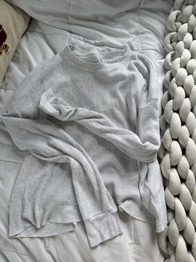 TNA Waffle Knit Crewneck in Light Gray